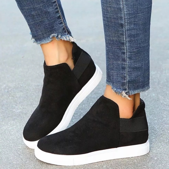 NEW YASIRUN Black Wedge Slip-On Sneaker - Women Size 9 - Picture 10 of 10